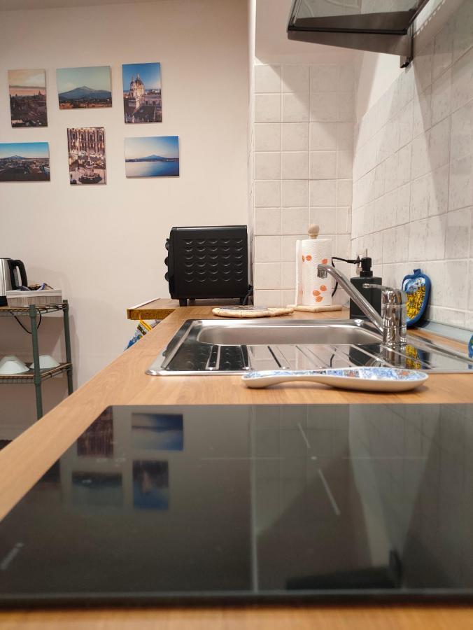 Etnacity Guest House Apartment Катания Экстерьер фото